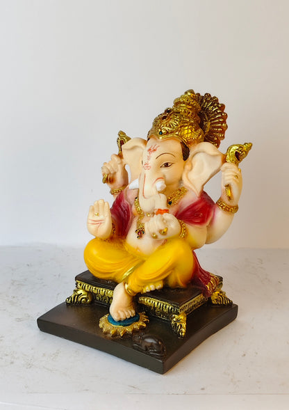 Chowki Ganesh small (6 inch)